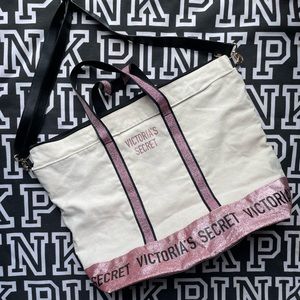 VICTORIAS SECRET LARGE GLITTER TOTE 💕